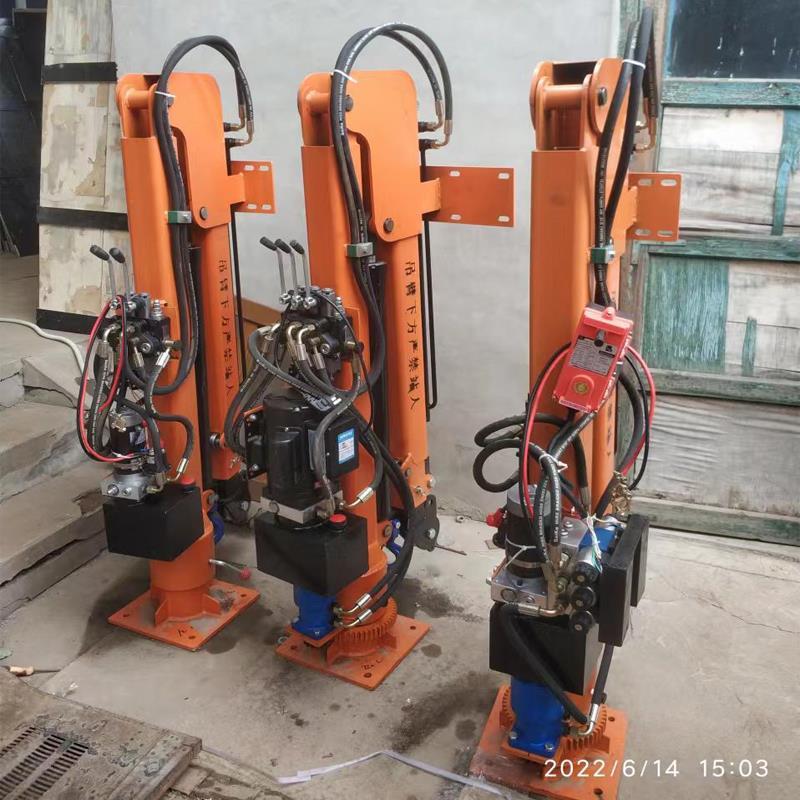 柳江区重汽蓝牌随车吊 3.2吨 国六动力强 液压驱动 农用自卸起重机